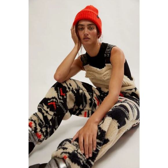 NWT FP Movement Printed Hit The Slopes Salopette Black Fairisle Combo Size Small - Picture 7 of 13